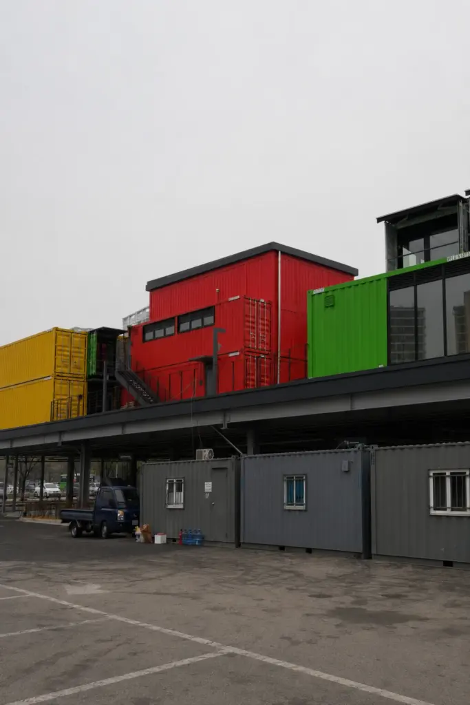 CHANG DONG BOXPARK — 商業施設