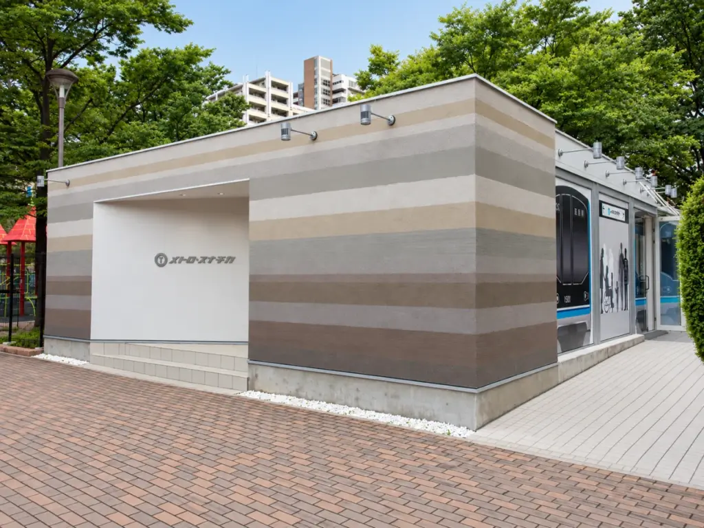 住宅街に調和するコンテナ公共施設。低コスト・短工期で設置できるプレハブコンテナ製造 Yustellar Cubox。